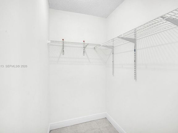 5th image of 685 W Park Dr APT 206-11