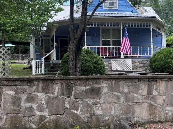 502 N Rock St, Yellville, AR 72687