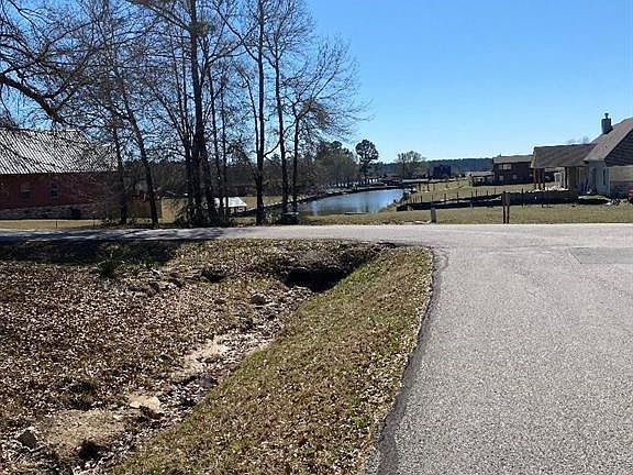 5th image of 117 Wildwood Lake Dr N