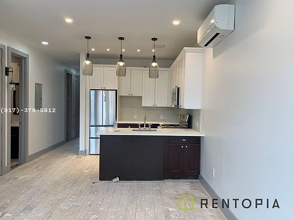 2nd image of 123 Pulaski St #3C