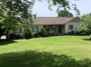 33 Hill Rd, Bernville, PA 19506