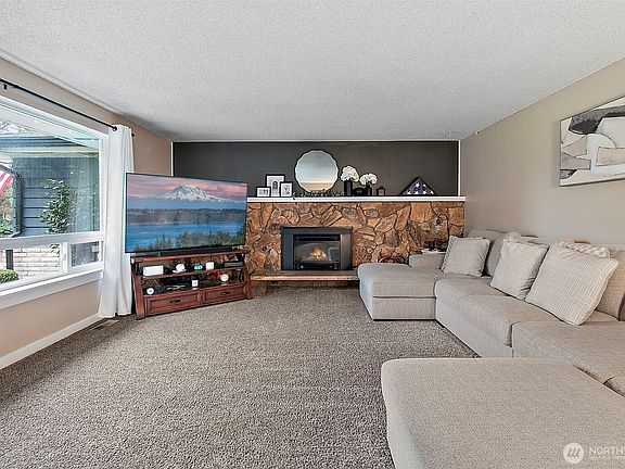 4th image of 26119 147th Avenue SE