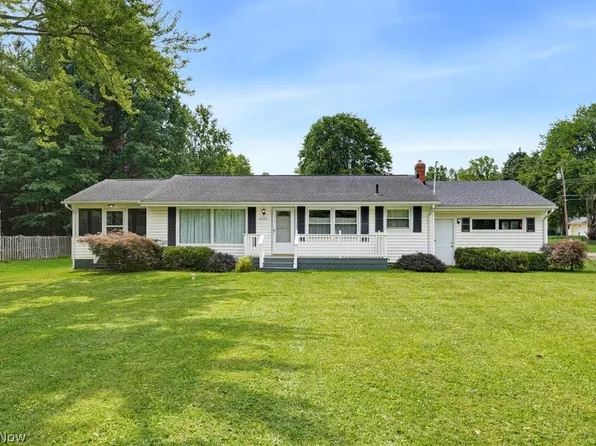 3454 Shellhart Rd, Barberton, OH 44203