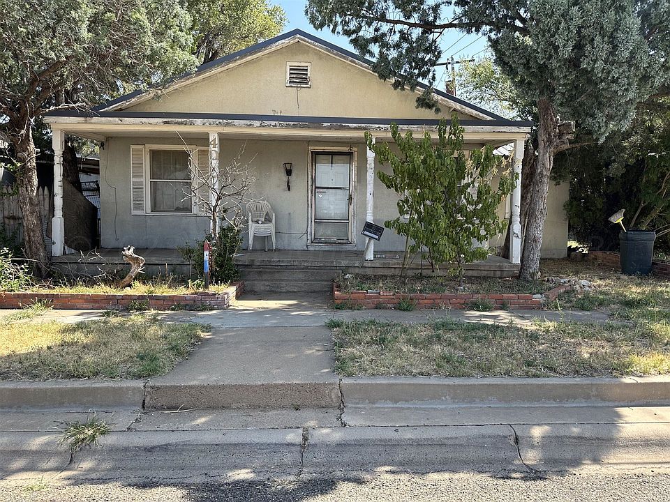 1st image of 407 S Hedgecoke St