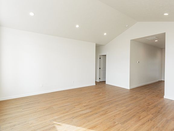 Example Finish Options From Alternate Floor Plan