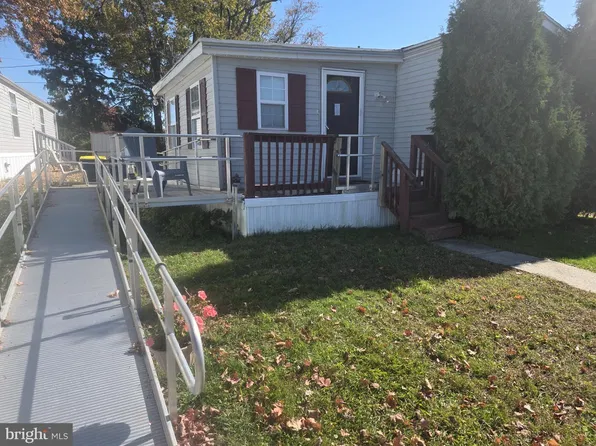 916 Alpha Rd, Wilmington, DE 19810
