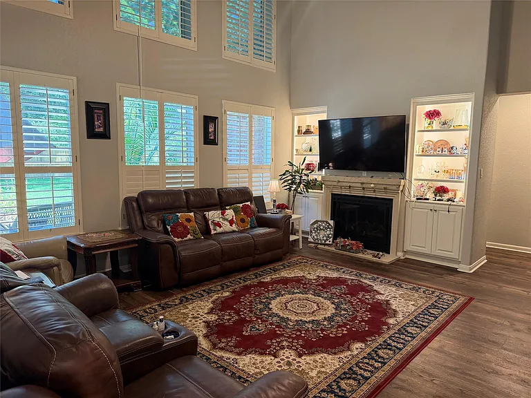 16022 Diamond Rock Dr — Photo 5