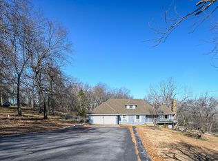 1802 Holder Rd, Clever, MO 65631