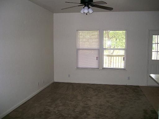 3rd image of 4005 Saint Charles Bay