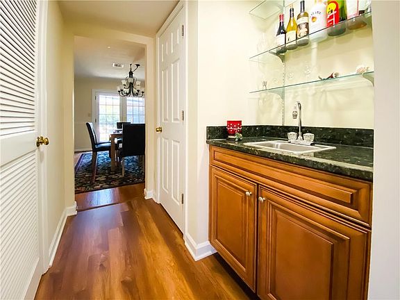 2nd image of 6403 Deerings Ln