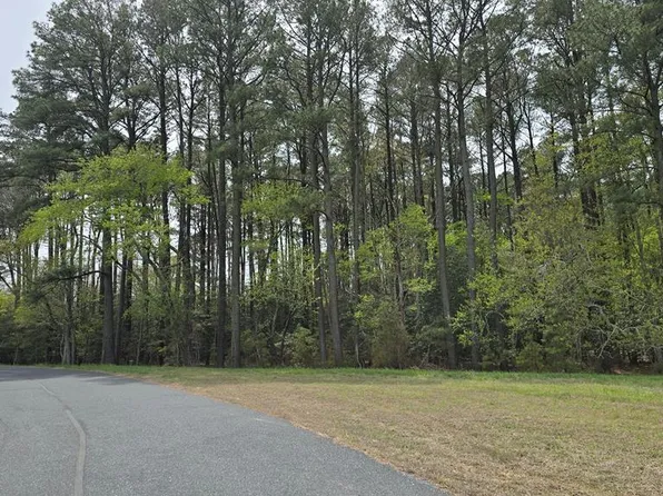 0 High St #77, Accomac, VA 23301