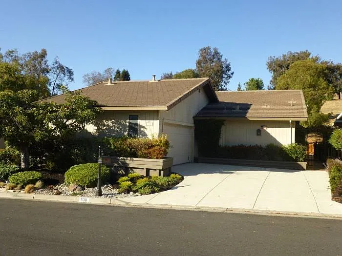 538 Saint George Rd photo 1