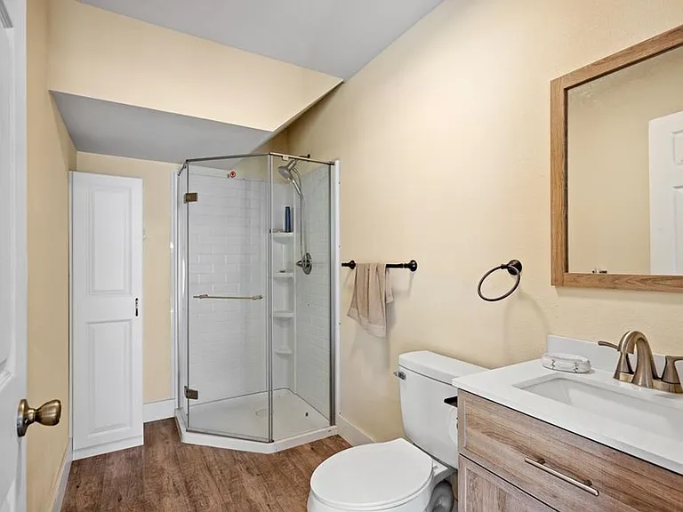 144 Roland Trl — Photo 26