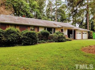 411 Mecklenburg Dr, Chase City, VA 23924