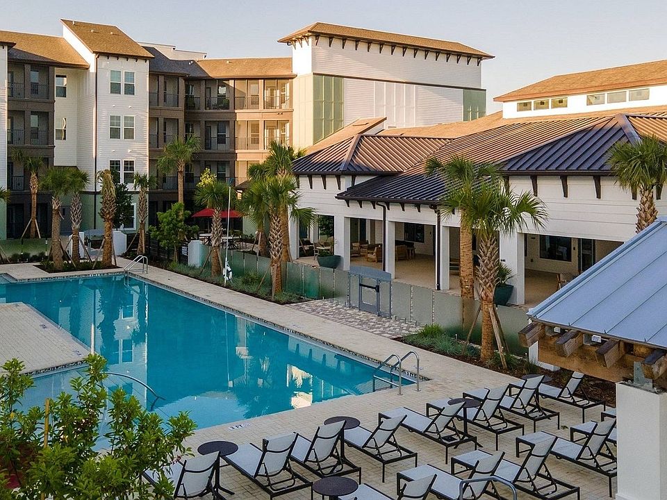 Resort-style pool