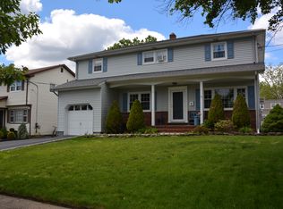 15 Greglawn Dr, Clifton, NJ 07013
