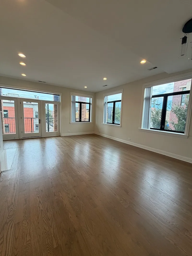 2 bed, 1450 sqft, $4,500 — Photo 2