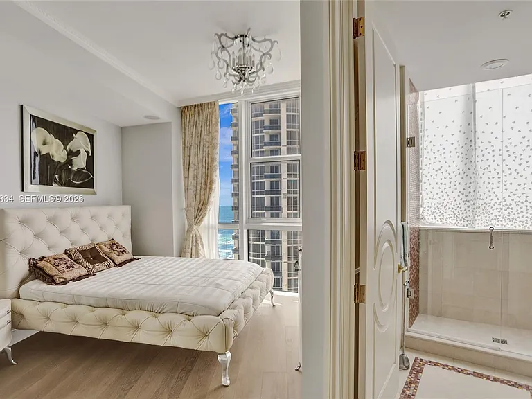 18201 Collins Ave #3309 — Photo 32