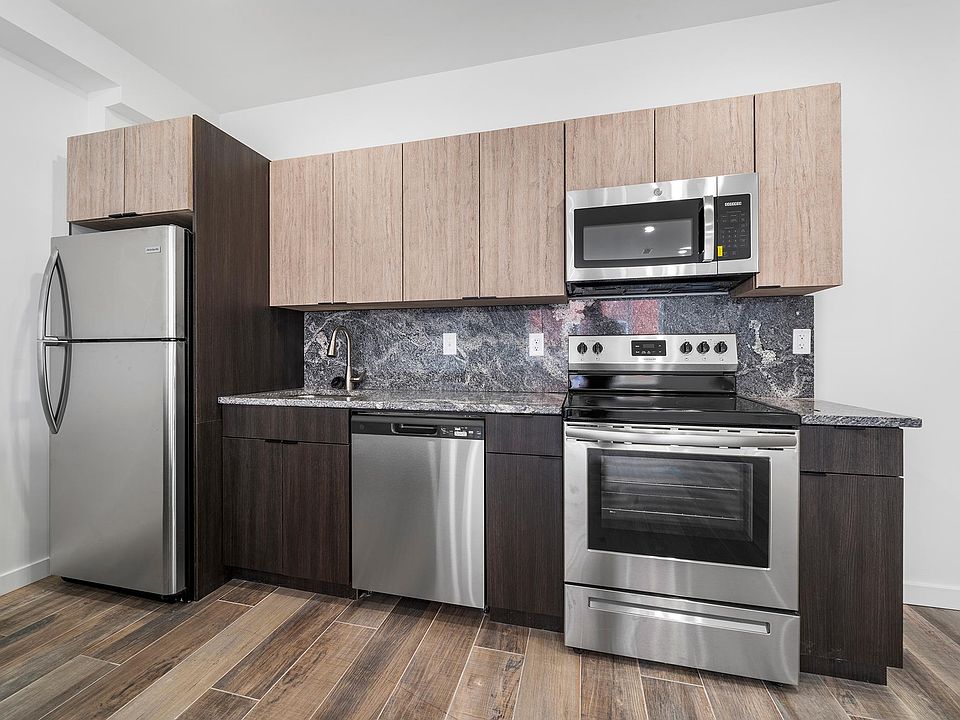 1st image of 300 N Budd St #D1