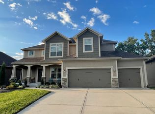 20545 W 108th St, Olathe, KS 66061