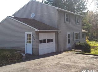 6086 Smith Rd, North Syracuse, NY 13212