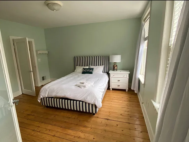 40 Hanson St #2 — Photo 15