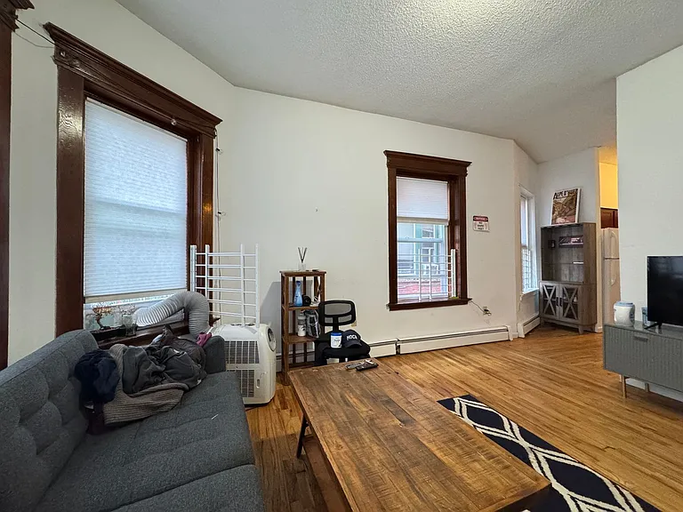 61 Lake Pl — Photo 8