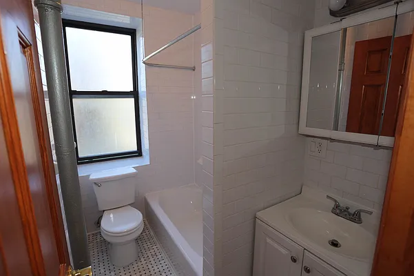 Rented by Ben Bay Realty Co. of Bay Ridge | media 76