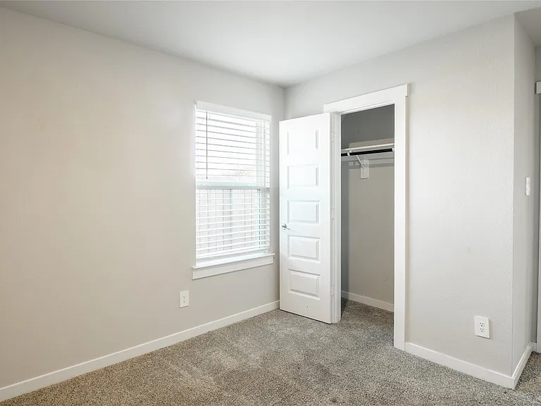7226 Telford Hollow Trl — Photo 15