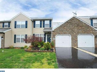 1345 Valley Dr, Lansdale, PA 19446