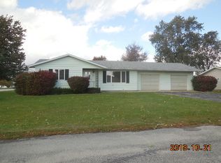 1 E Centennial Ct, Piper City, IL 60959