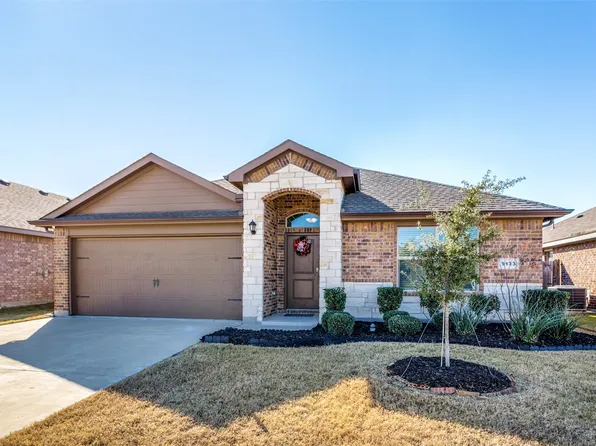 9133 High Stirrup Ln, Fort Worth, TX 76131