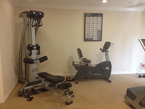 4th image of 3328 Oakhurst Ave APT 204
