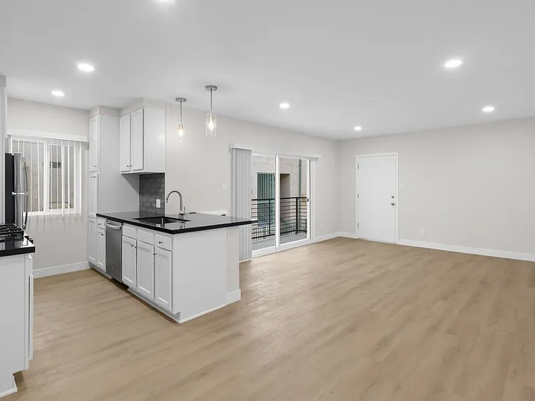 3848 Vinton Ave #3 — Photo 9