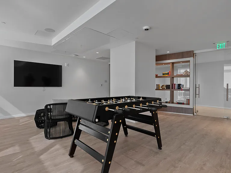 220 Lake Shore Dr #1913 — Photo 32