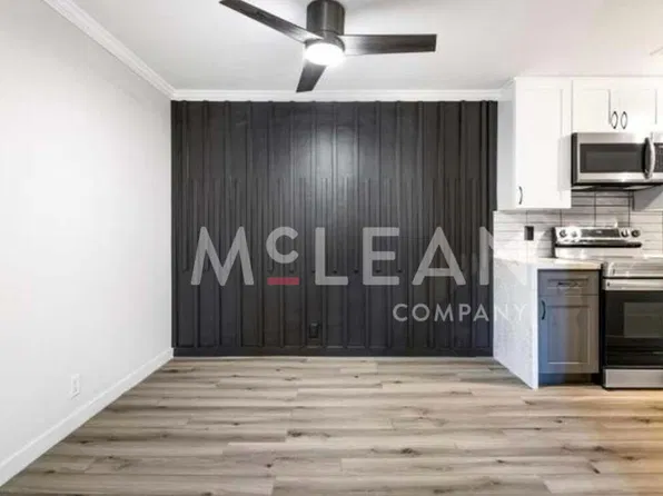 2809 N Los Felices Cir E #212, Palm Springs, CA 92262