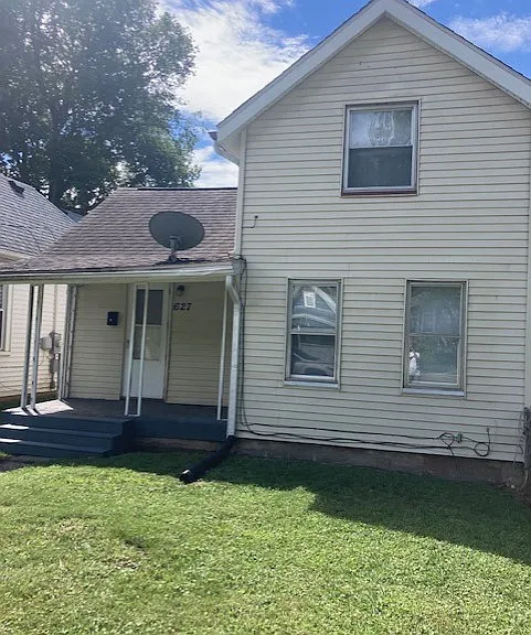 627 Fairholm Ave — Photo 18