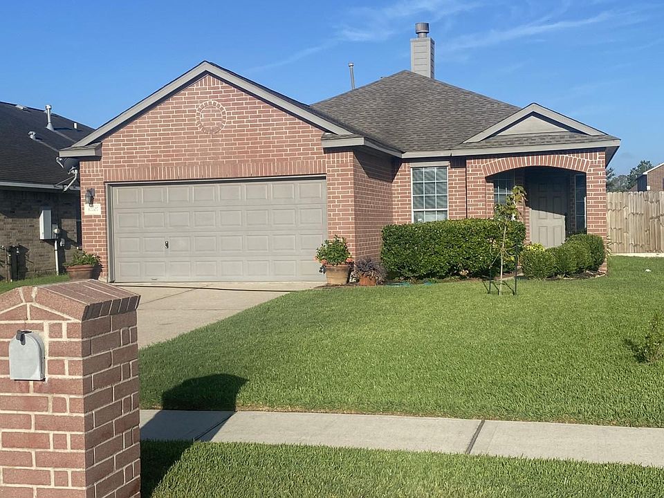 1st image of 12707 Spruce Cir