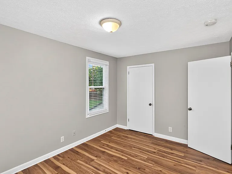 2303 Kimberly Dr — Photo 22