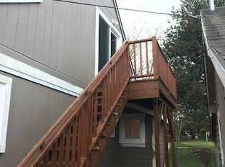 319 4th Ave APT 7, Seaside, OR 97138