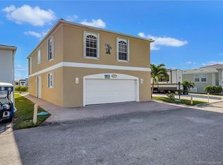 706 Nettles Blvd, Jensen Beach, FL 34957