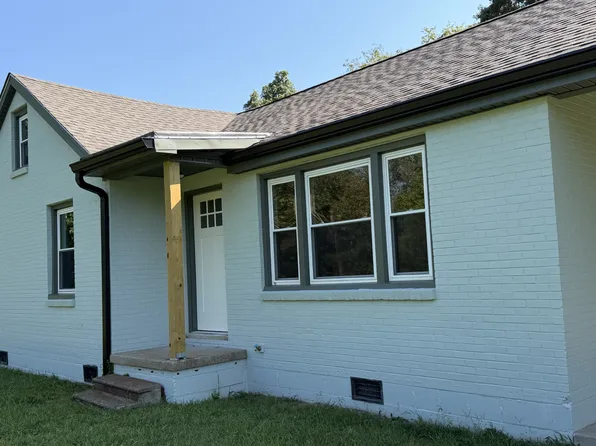 3015 Green Hill Dr, Centerville, TN 37033