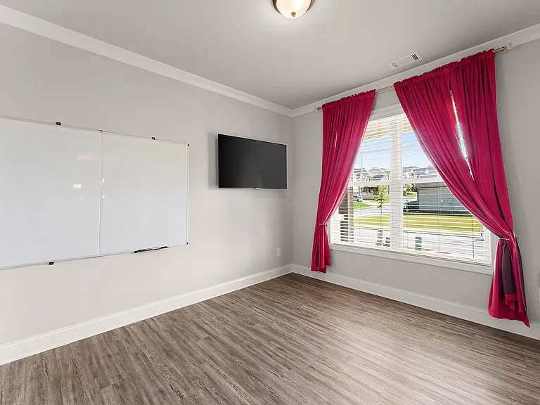 4656 Silver Oak Dr SW — Photo 12