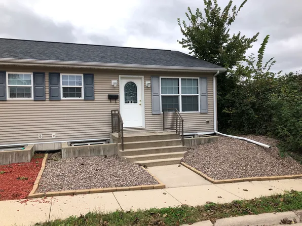 2840 Burlington St, Dubuque, IA 52001