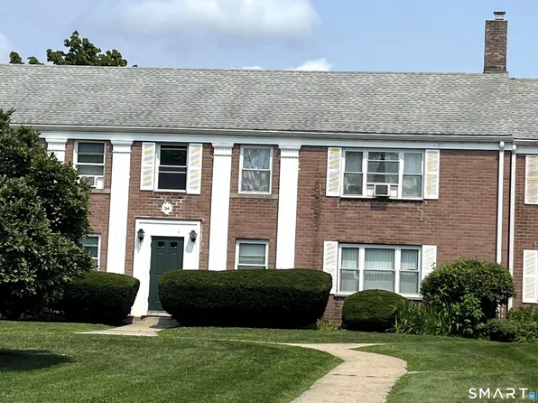 34 Standish Road #4, Stamford, CT 06902