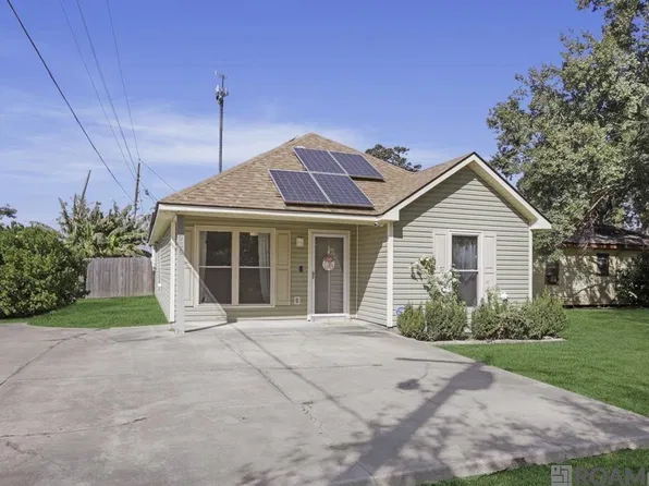1036 N Sears Ave, Gonzales, LA 70737