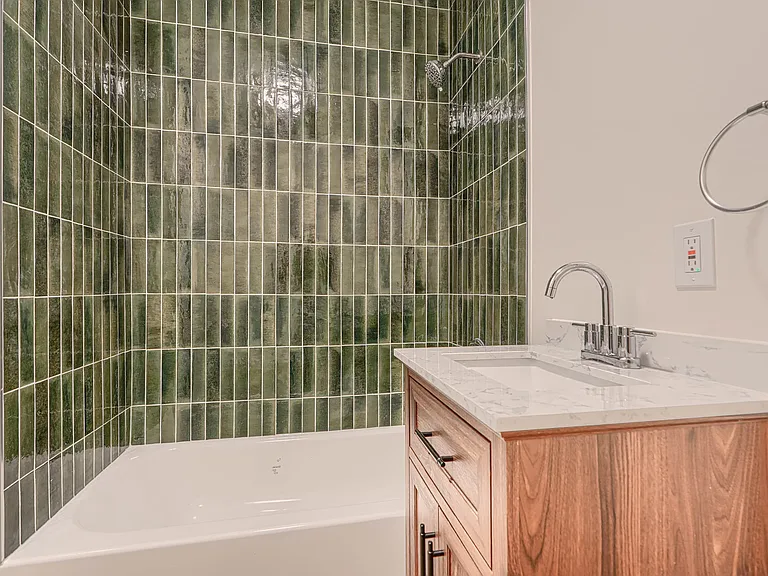 3000 N Calvert St #2 — Photo 9