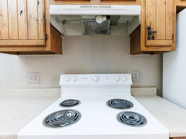 7405 Avenue X #104 — Photo 15