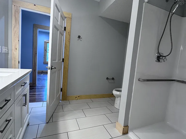 1339 Hickory Point Dr — Photo 25