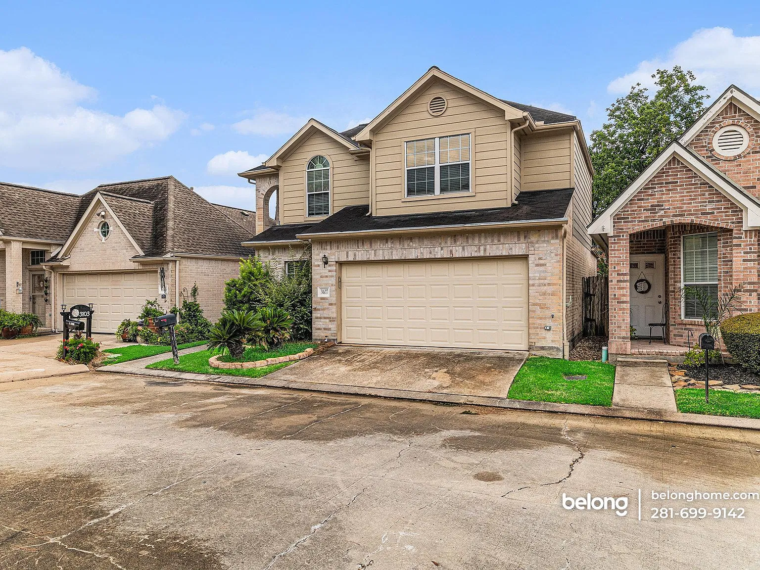 4 bed, 2.5 bath, 2030 sqft, $2,045 — Photo 3